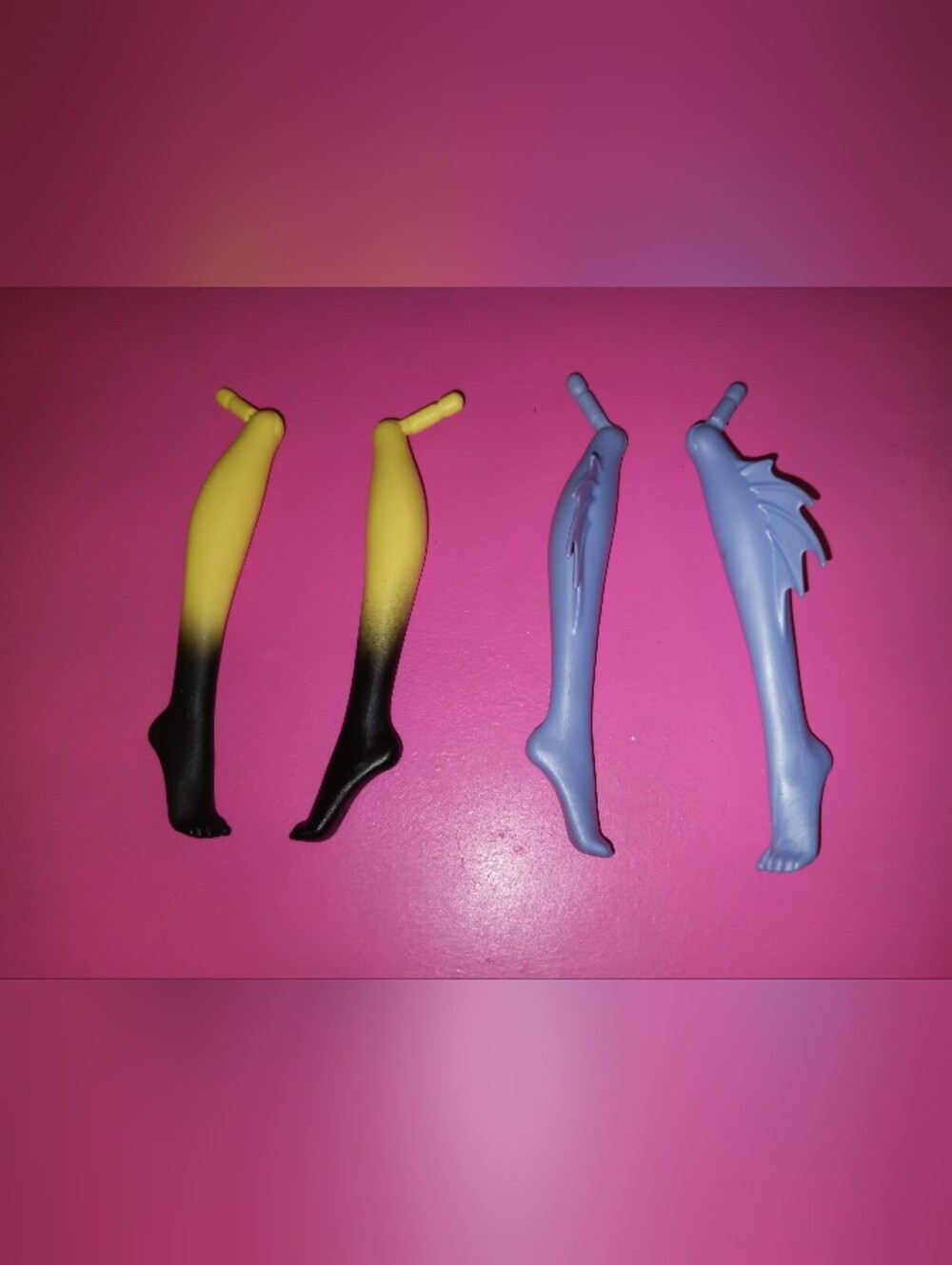 Monster HIgh Doll legs sea monster & bee